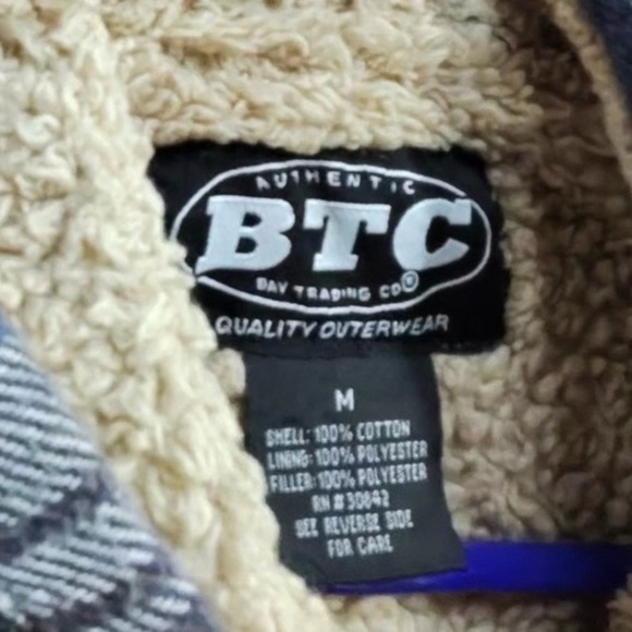 Authentic BTC Trading Co Navy and Beige Plaid Flannel Hooded Shirt Jacket - Picture 12 of 12